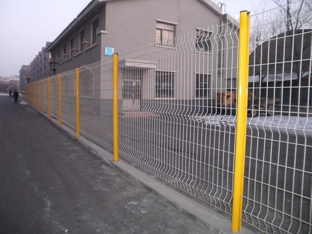 三角折彎護欄網(wǎng)-02